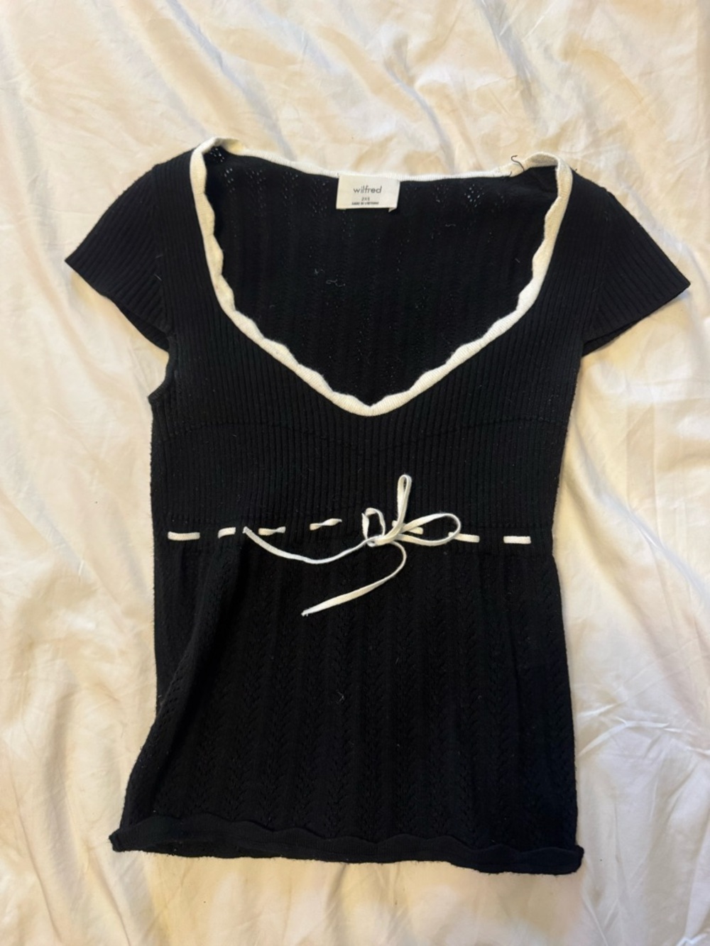 Aritzia Wilfred Black Knit Top